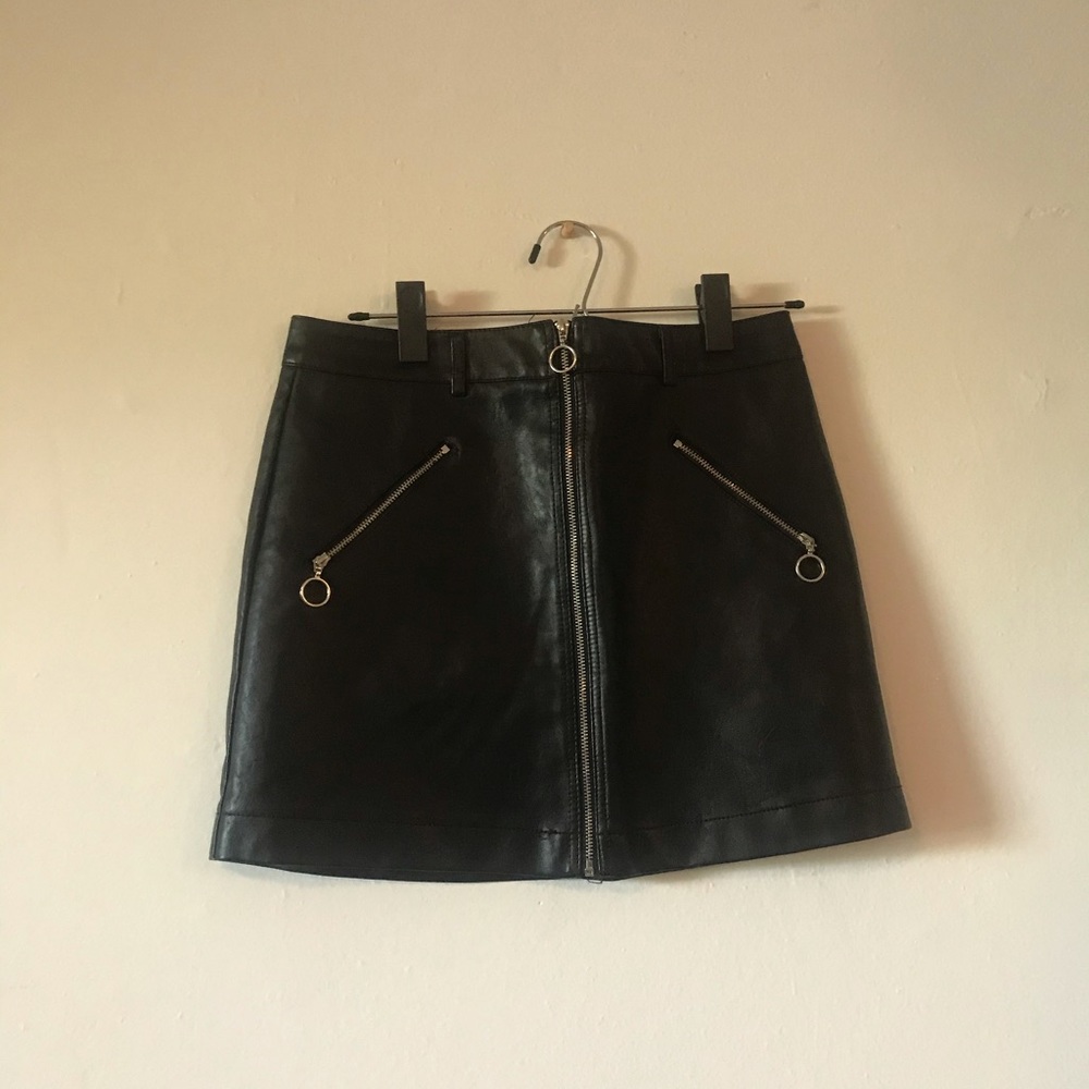Black leather zip skirt